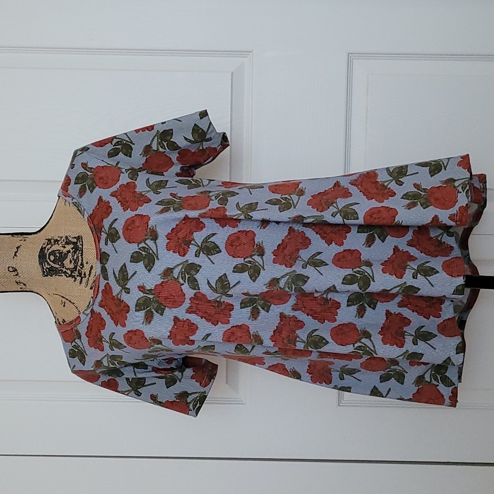 🌹Lularoe Perfect Tee